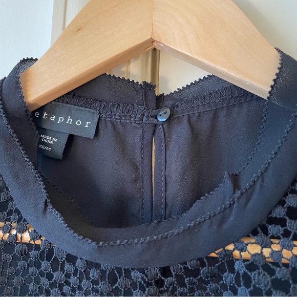 Black Sleeveless Lace Top - Metaphor - Size XS - Picture 6 of 9